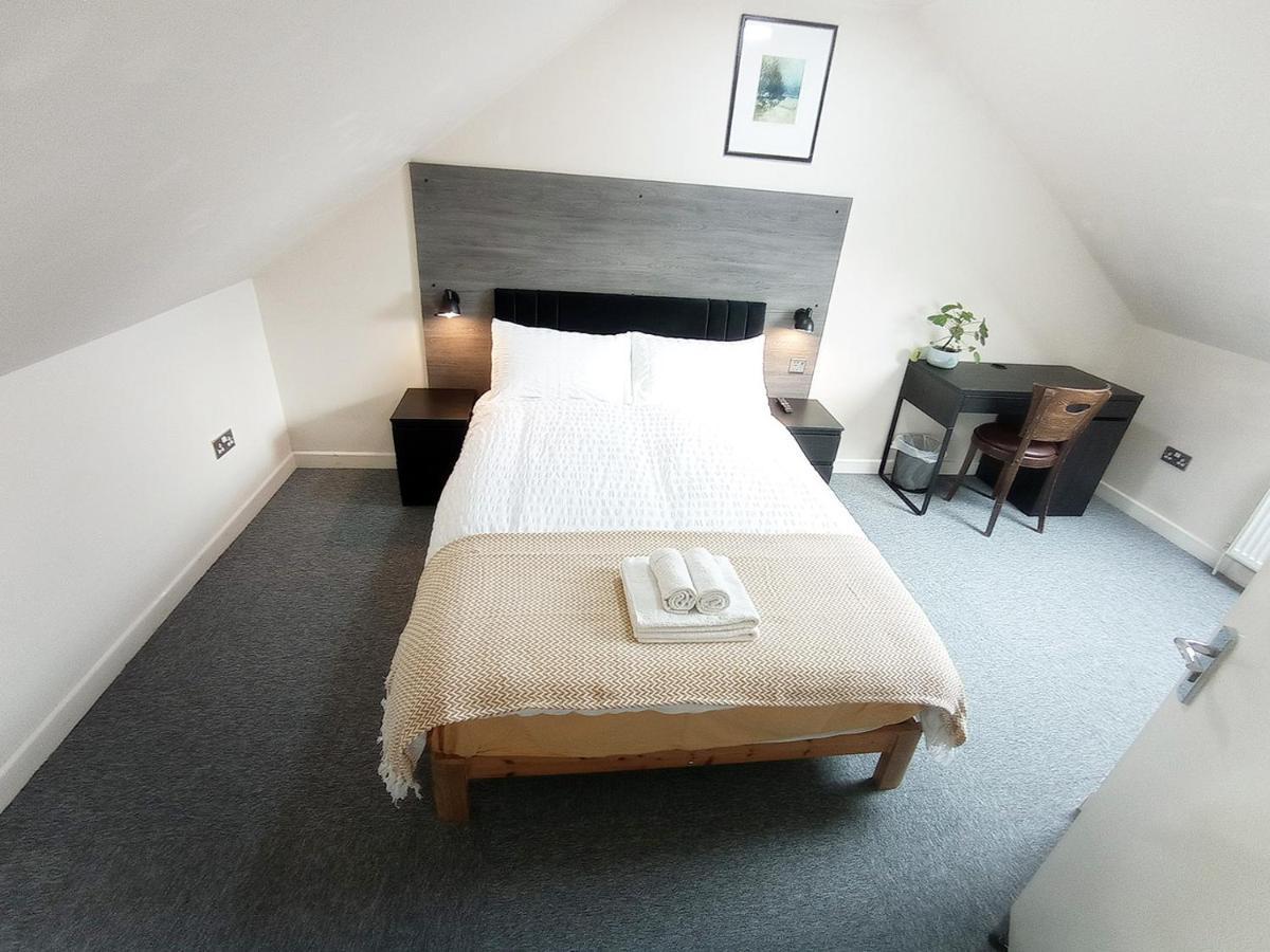 Osney Cypress - Self Contained Flat
